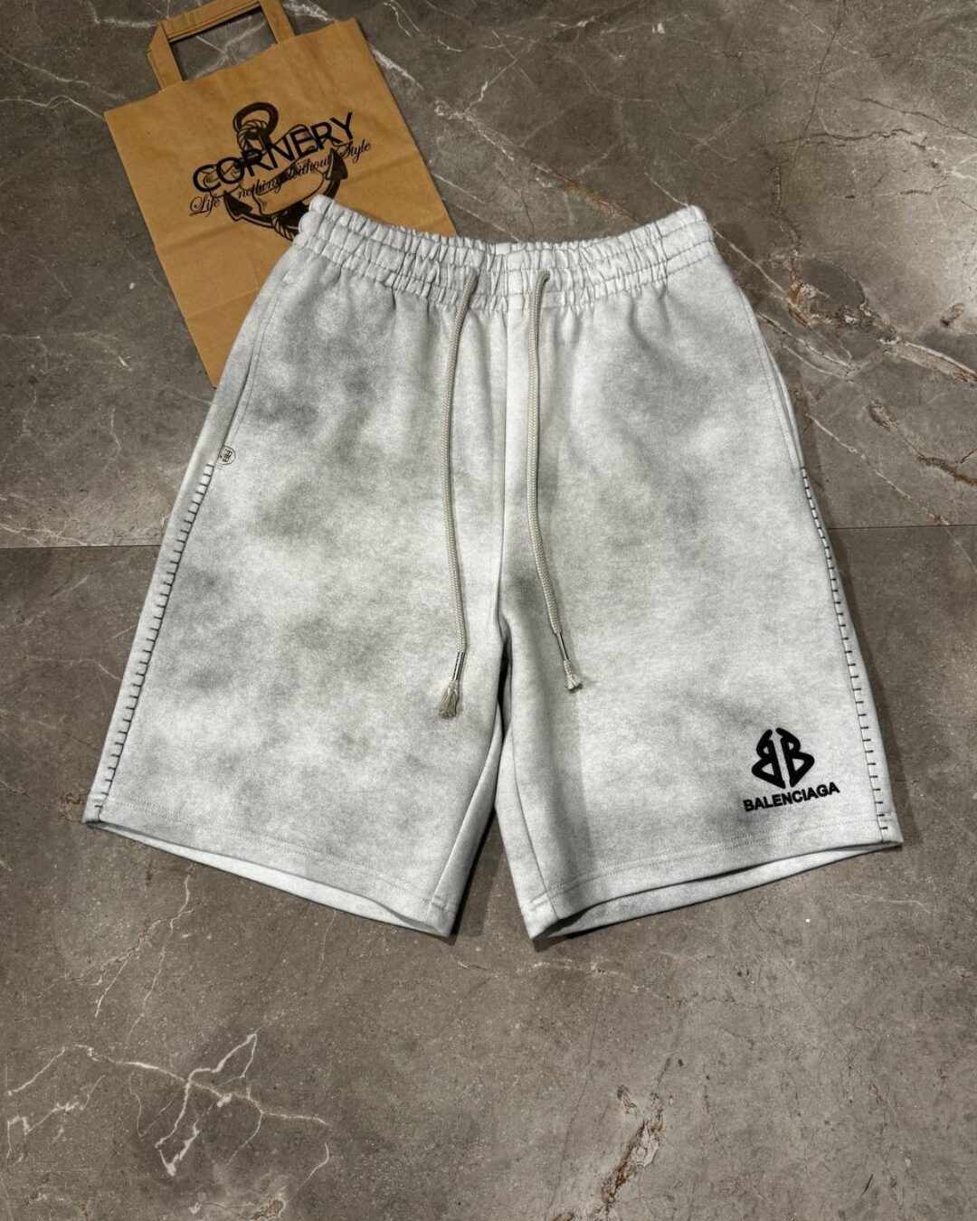 Шорты Balenciaga