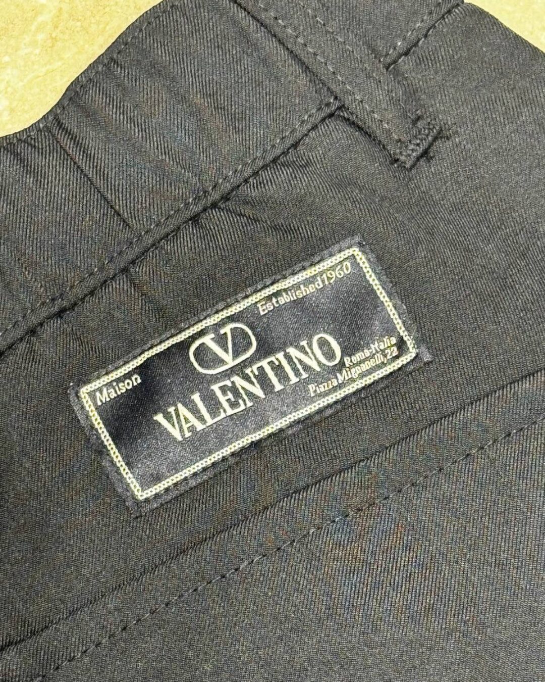 Штаны Valentino