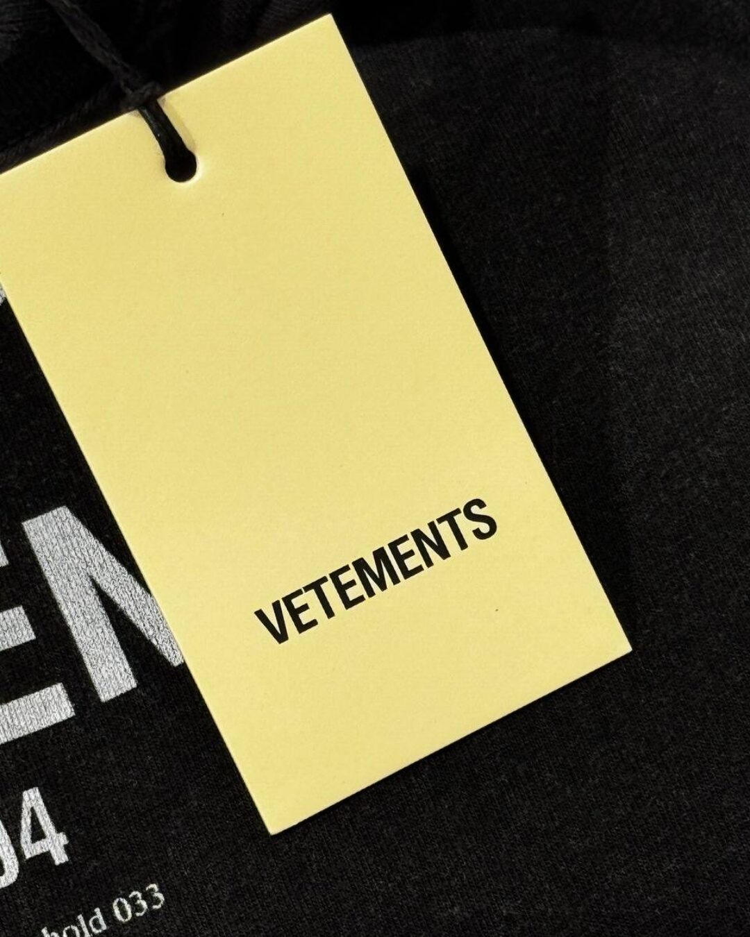 Футболка Vetements