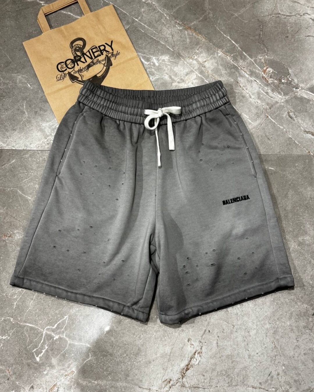 Шорты Balenciaga
