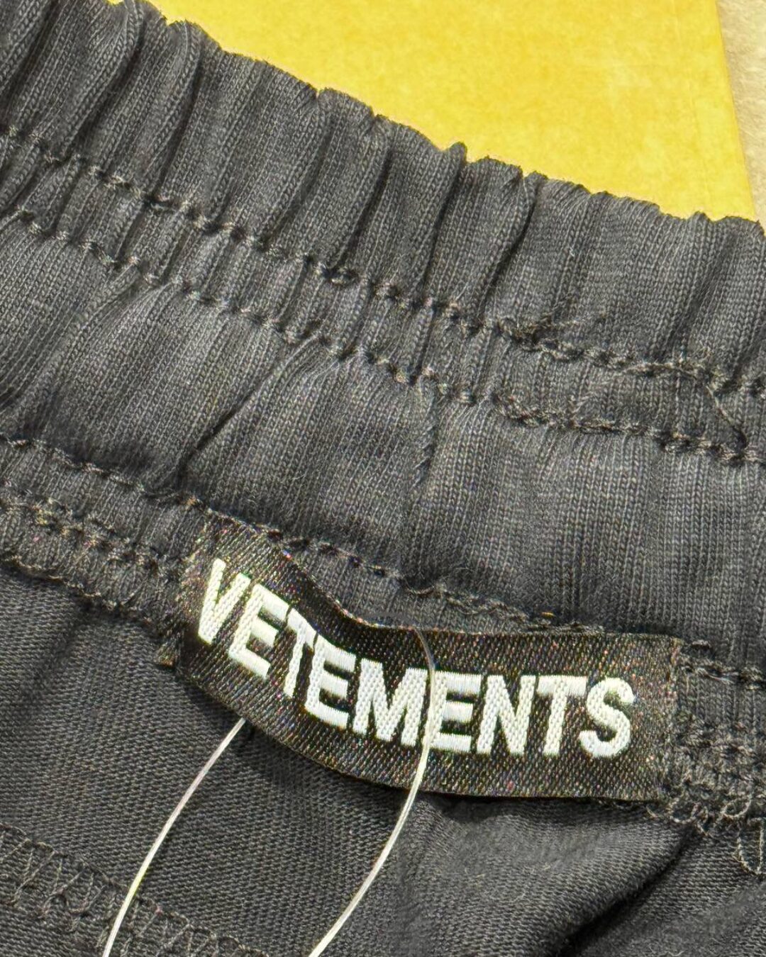 Шорты Vetements