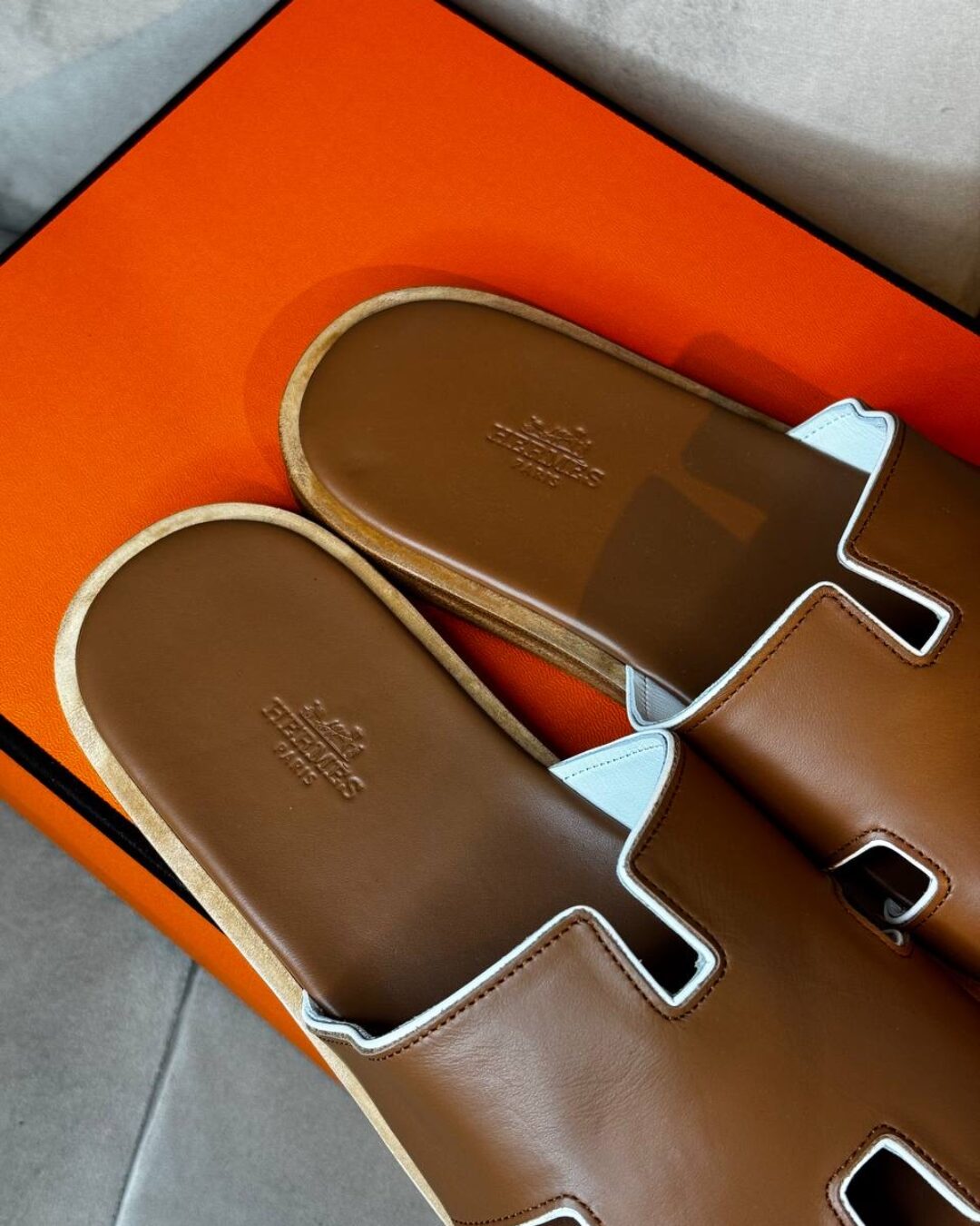 Тапки Hermes