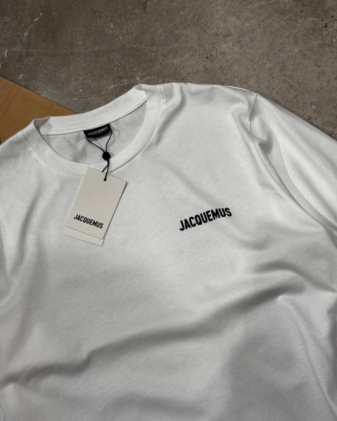 Футболка Jacquemus