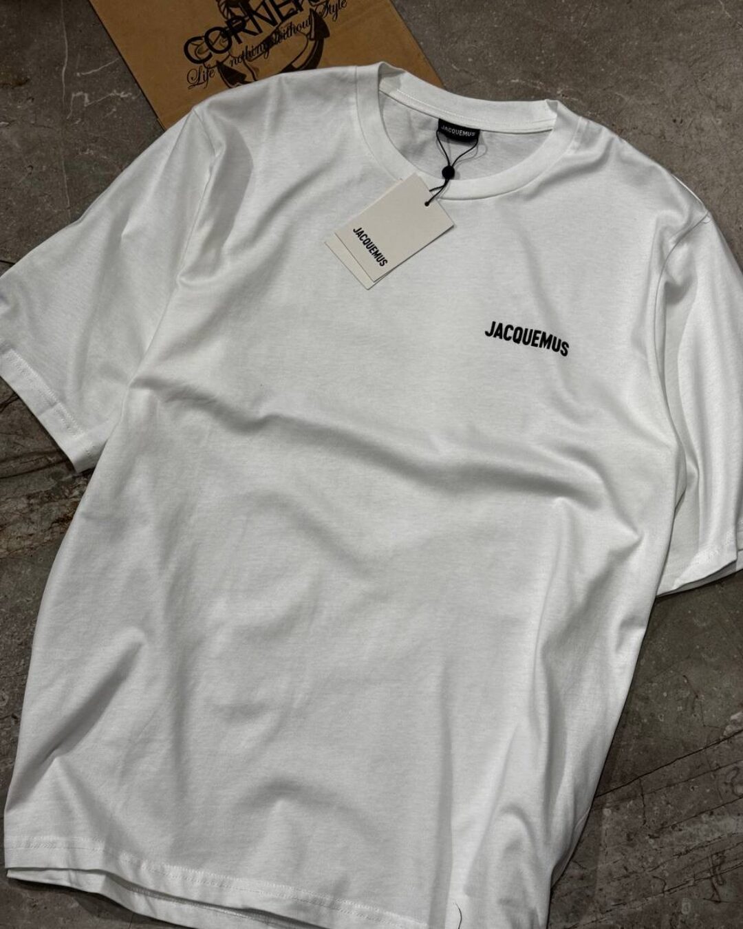 Футболка Jacquemus