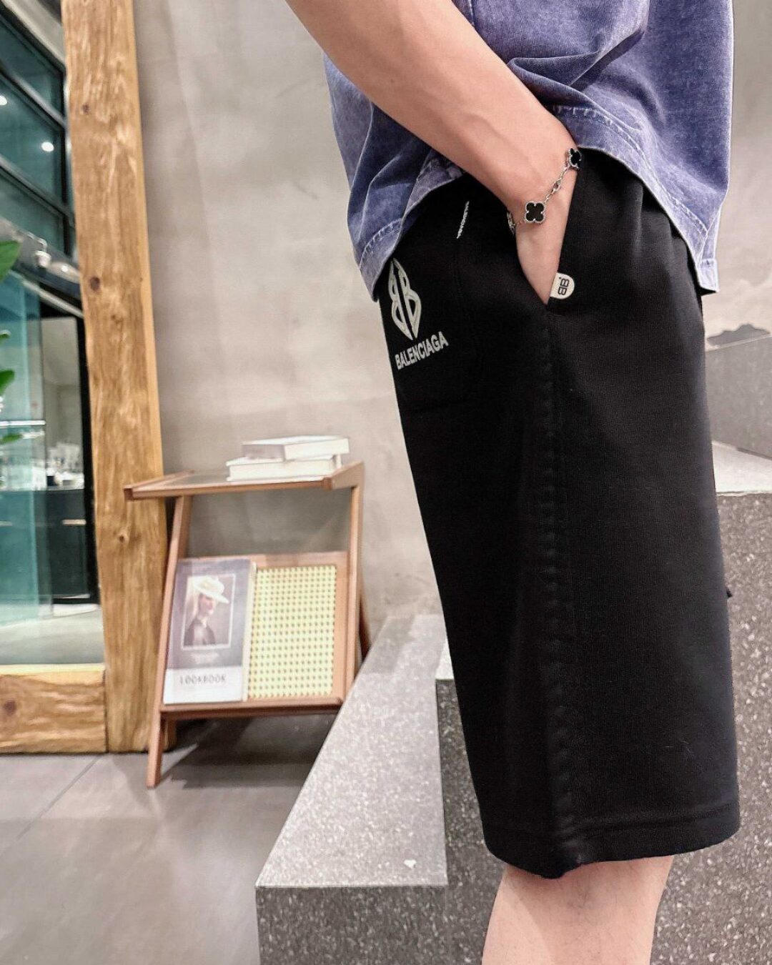 Шорты Balenciaga
