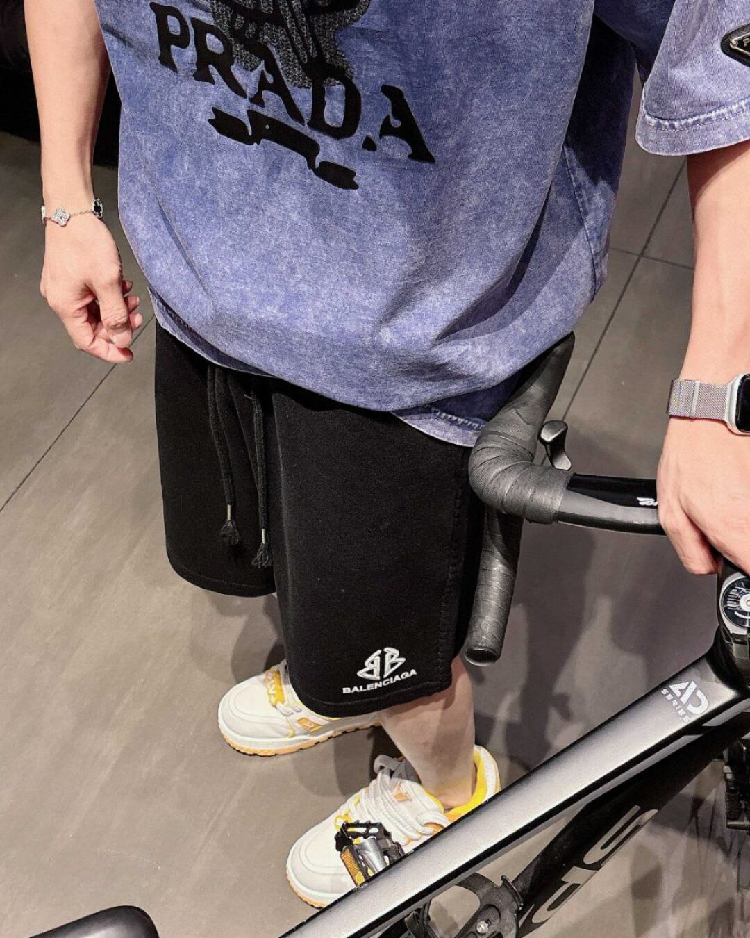 Шорты Balenciaga