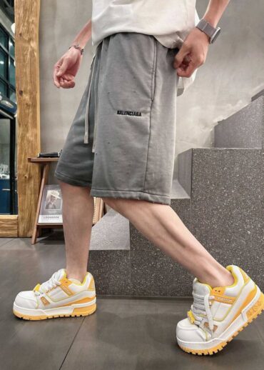 Шорты Balenciaga