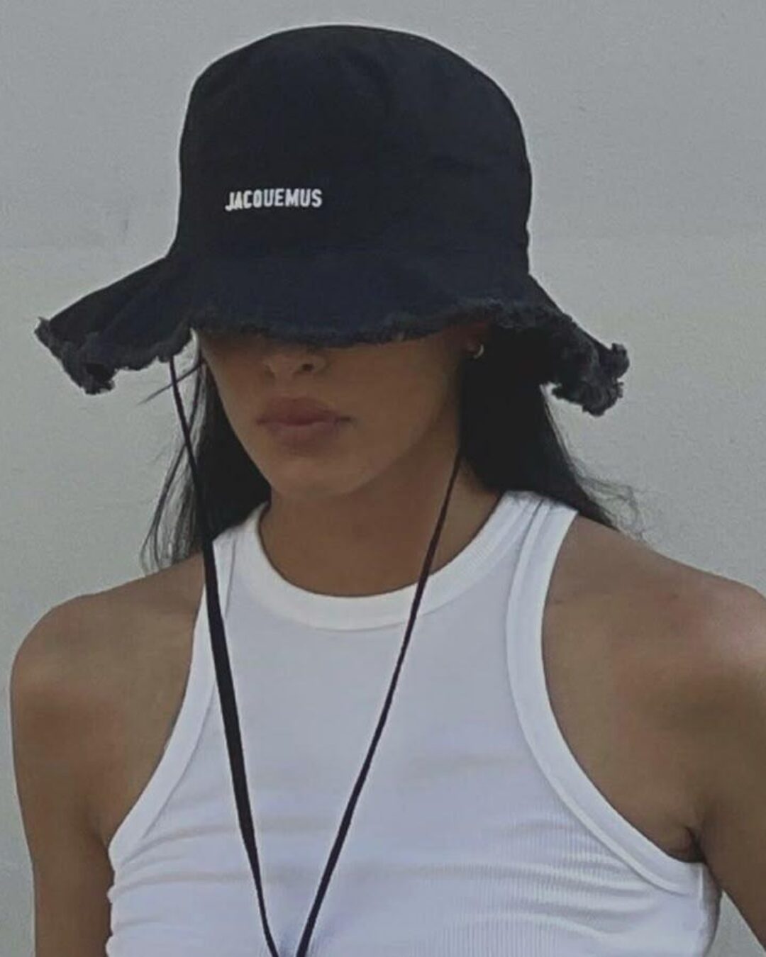 Панама Jacquemus