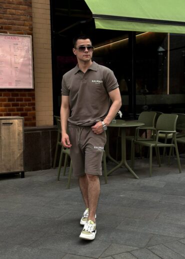 Костюм Balmain