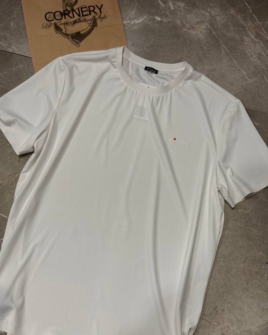 Футболка Kiton