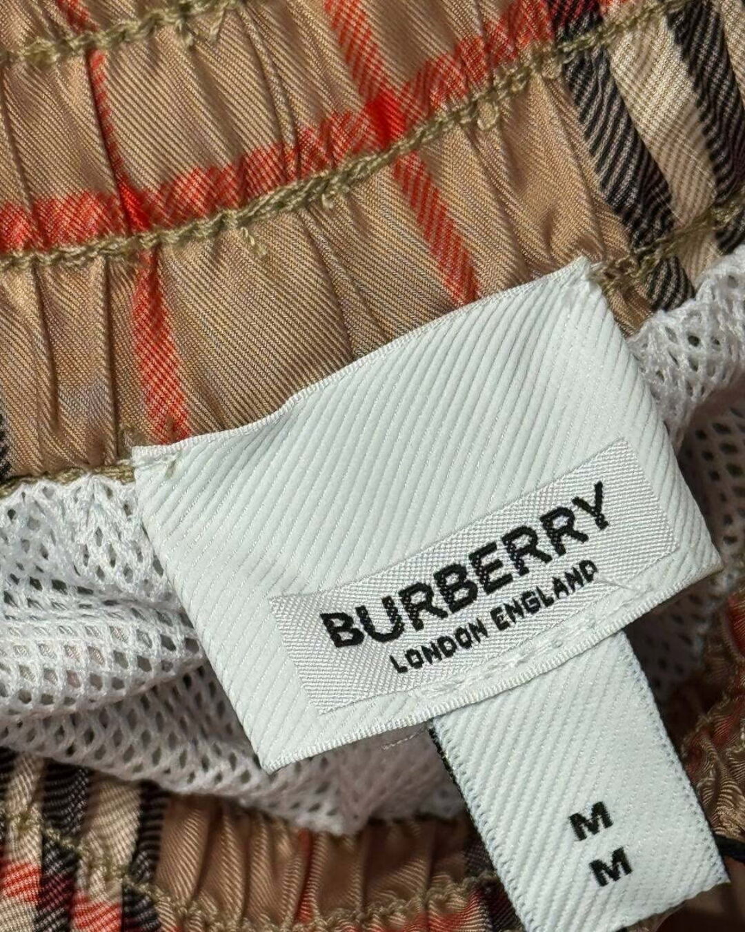 Шорты Burberry