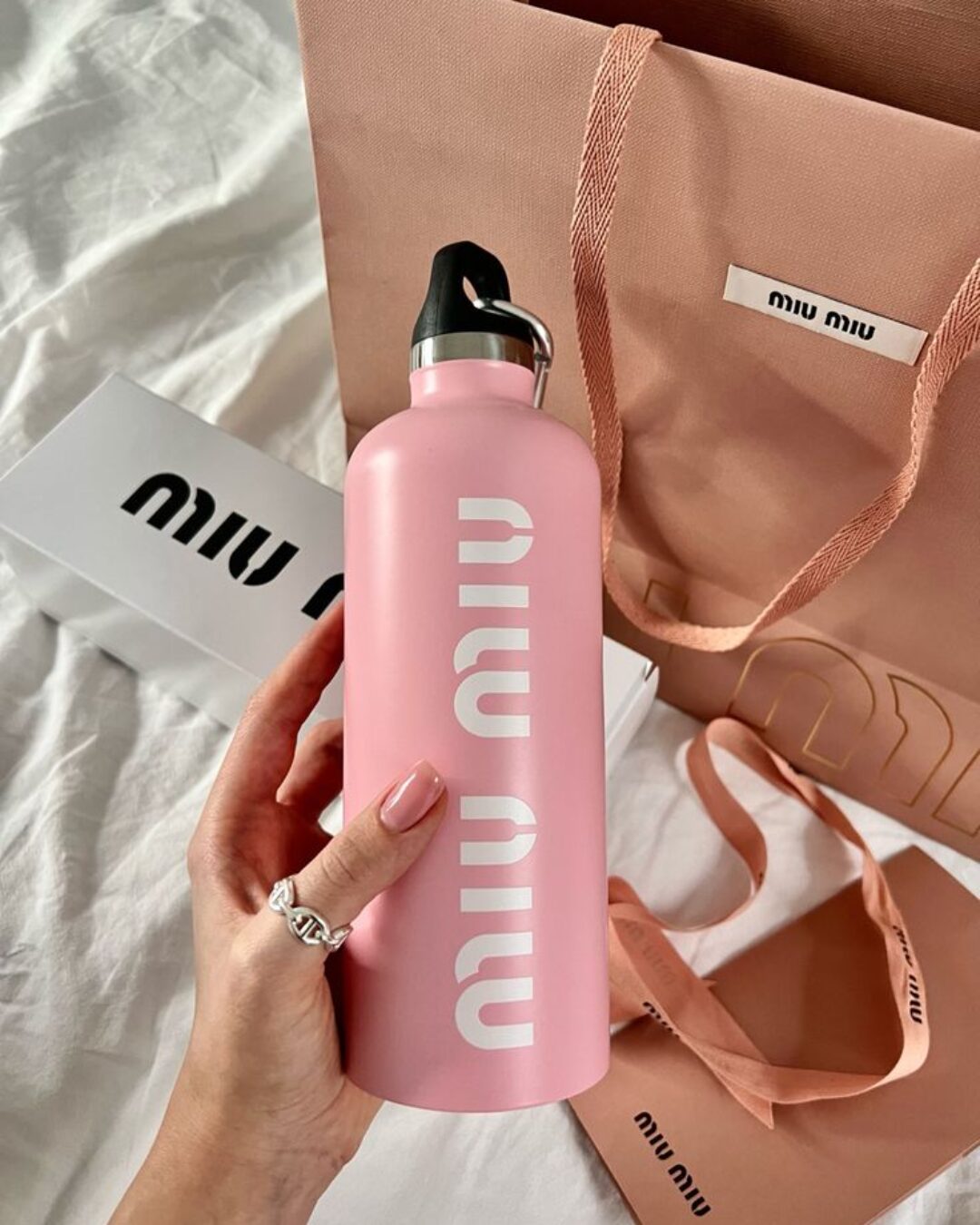 Термос Miu Miu