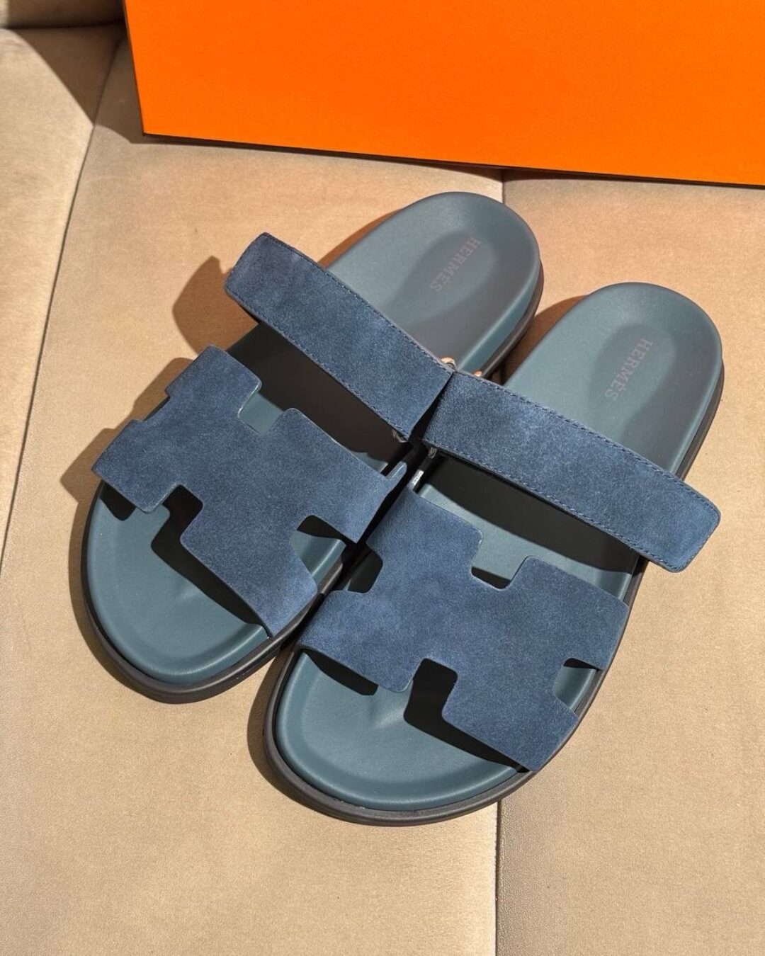 Тапки Hermes