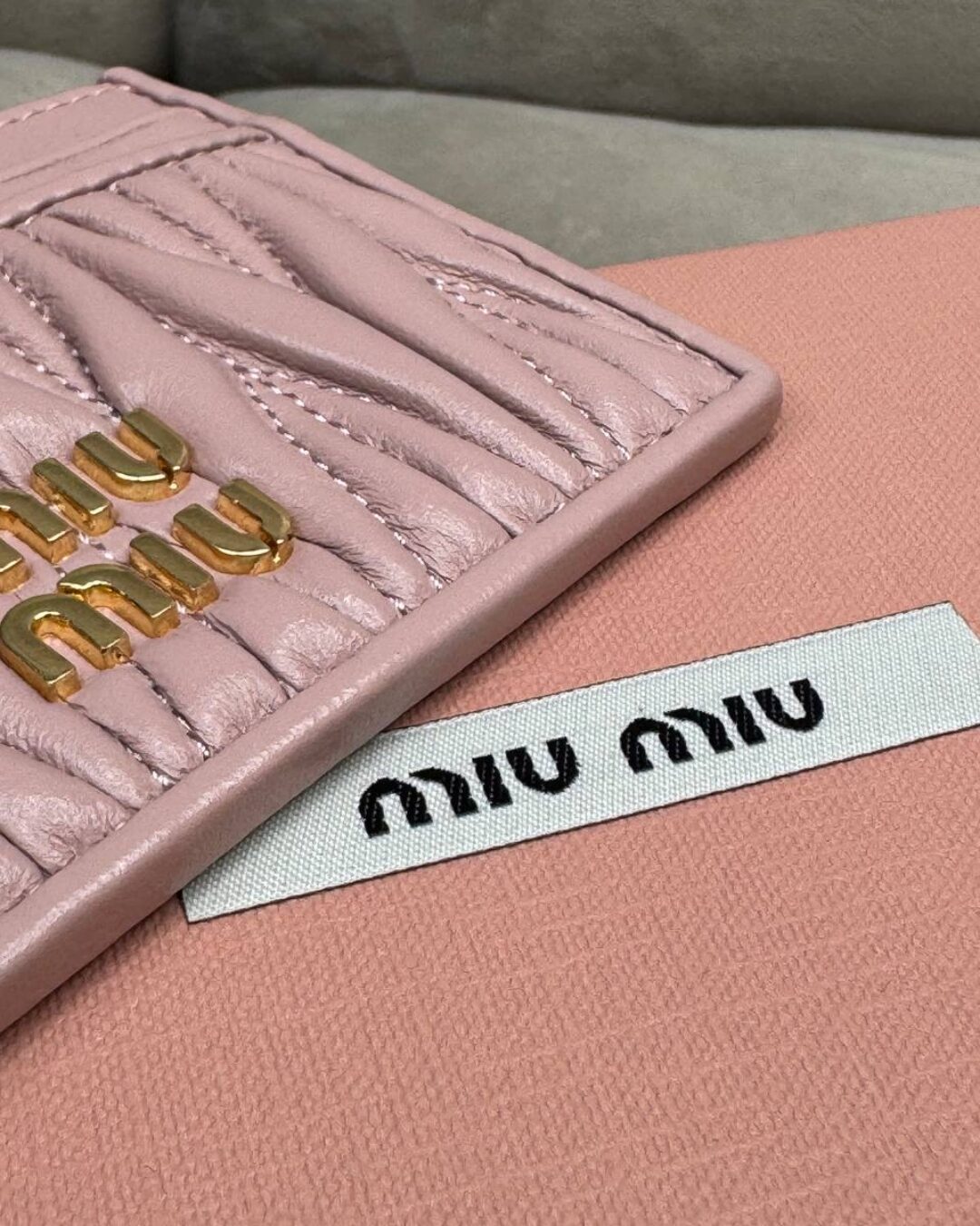 Картхолдер Miu Miu