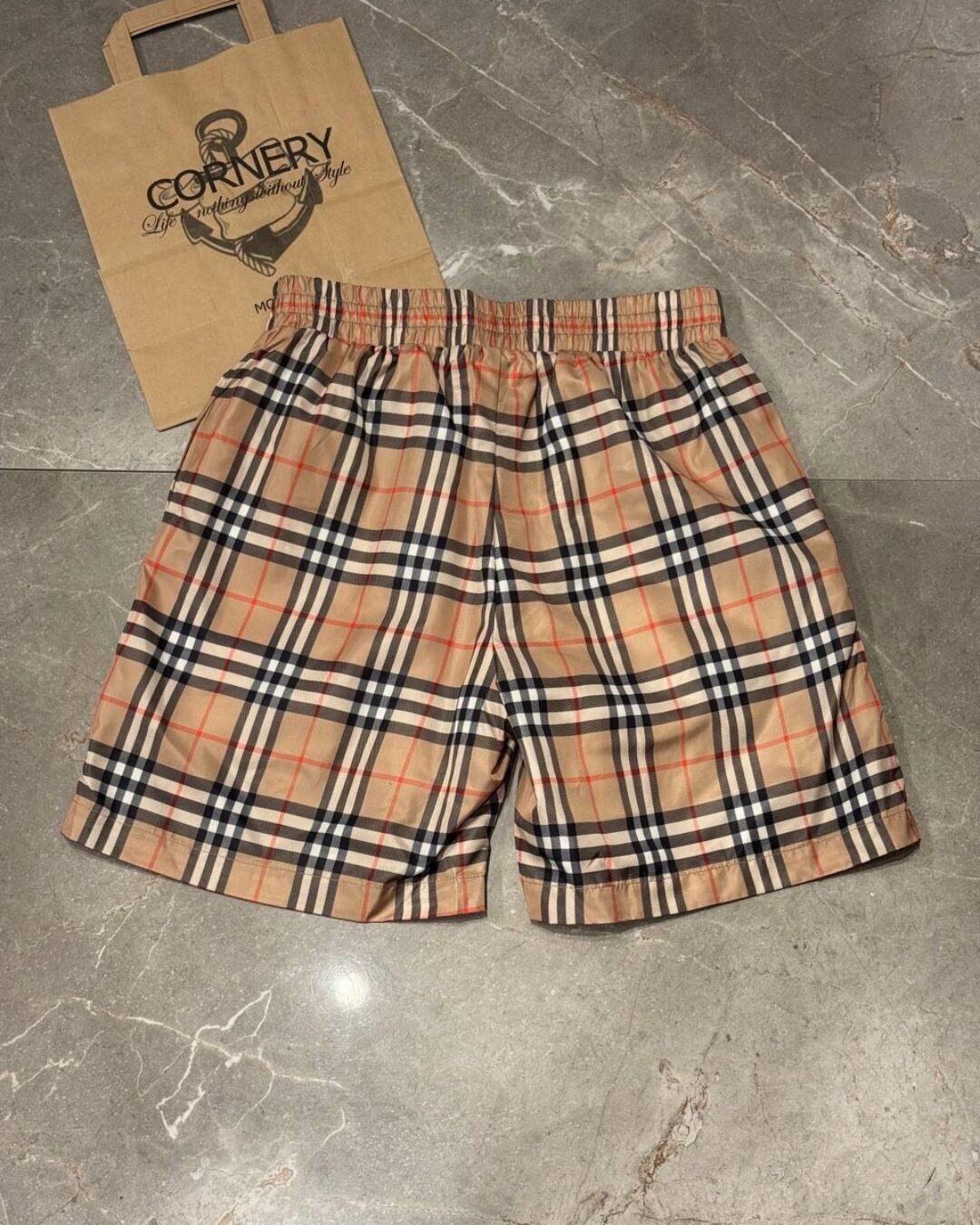 Шорты Burberry