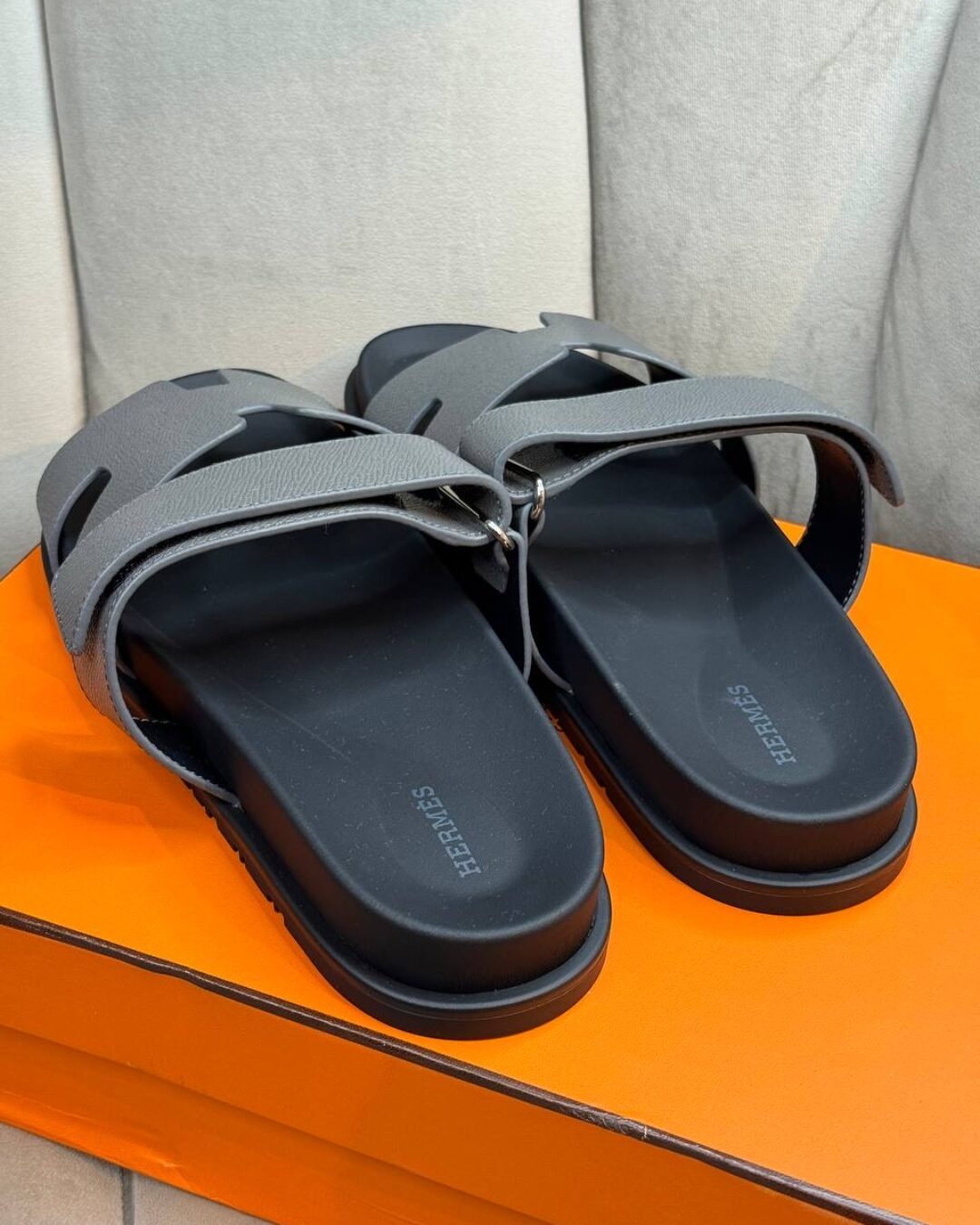 Тапки Hermes