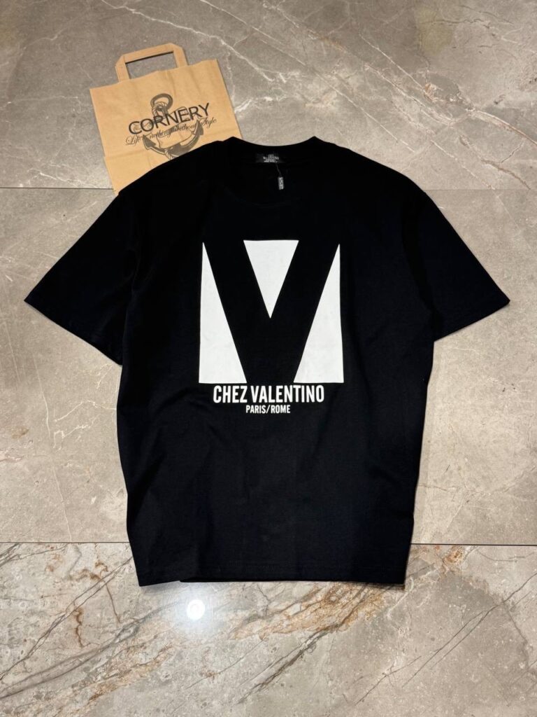 Футболка Valentino