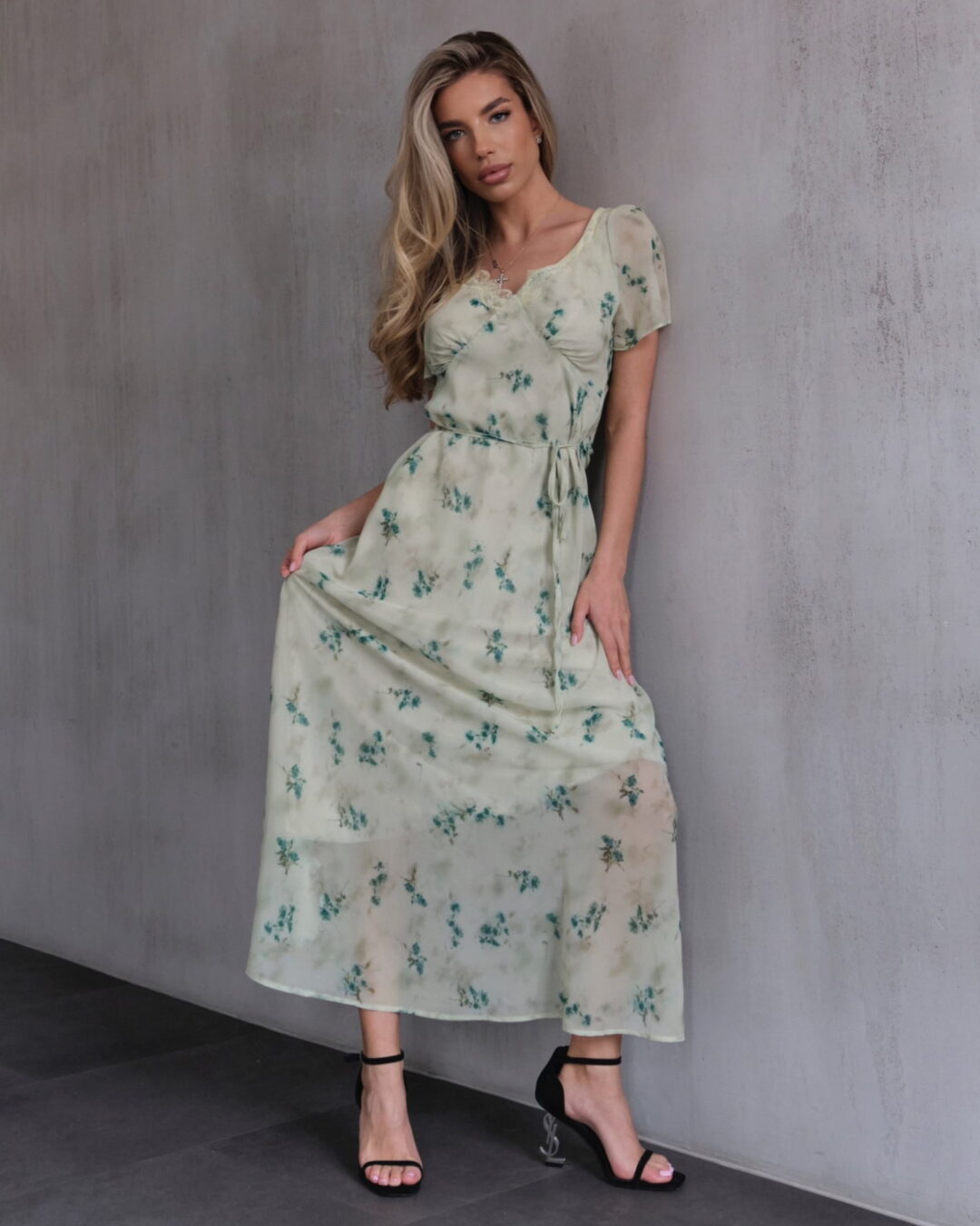 Платье CORNERY