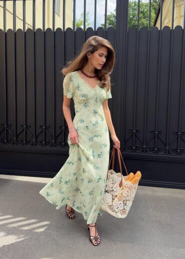 Платье CORNERY