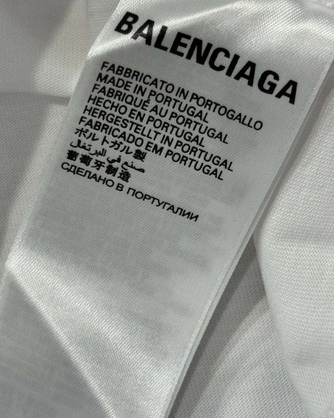 Футболка Balenciaga