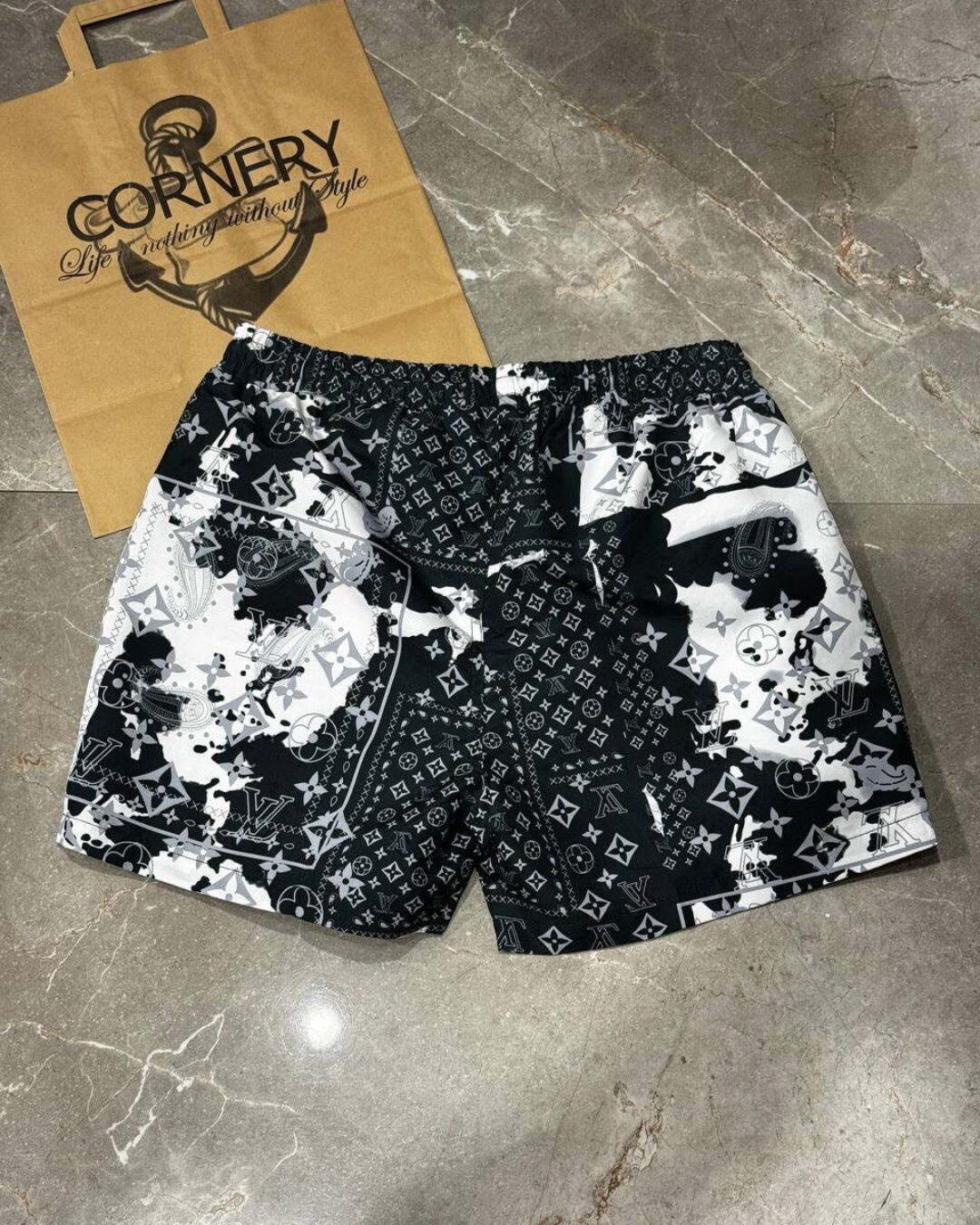 Шорты Louis Vuitton