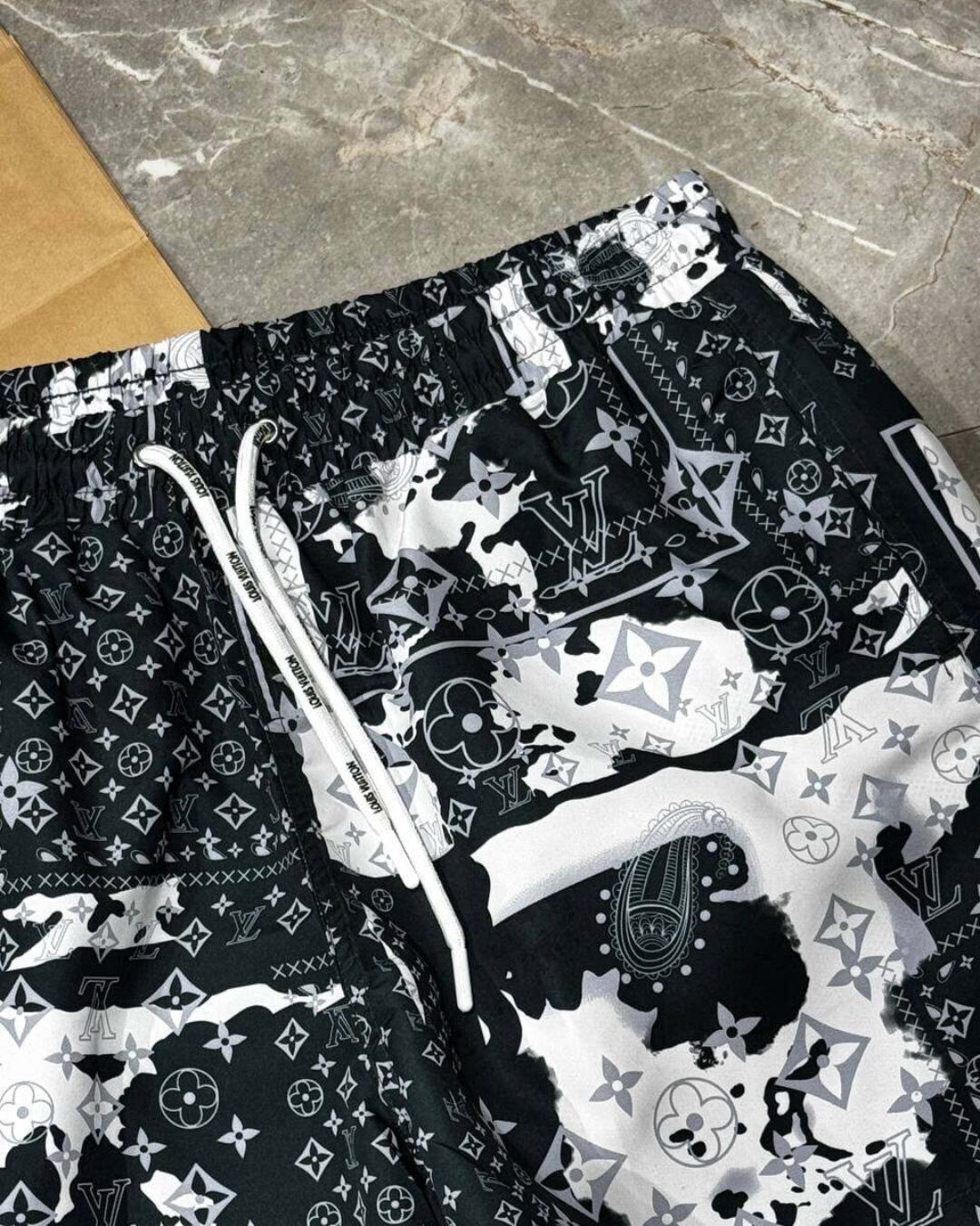 Шорты Louis Vuitton