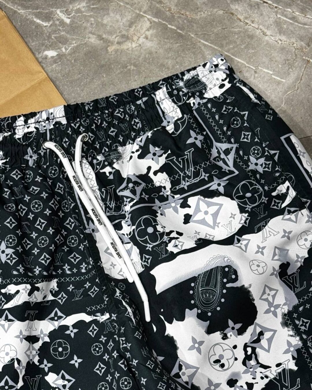 Шорты Louis Vuitton