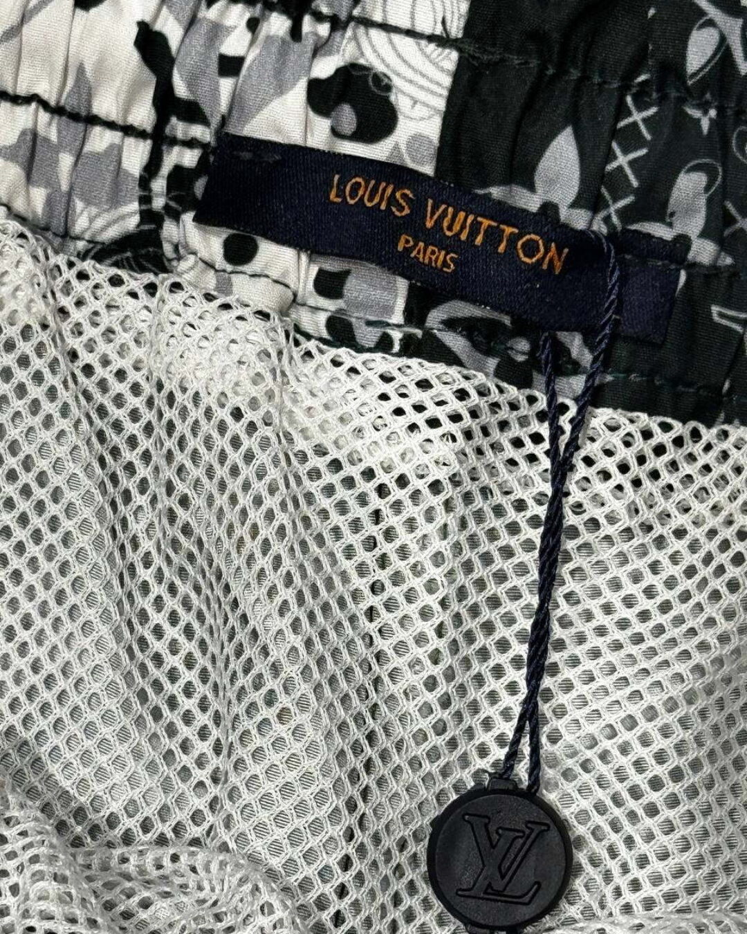 Шорты Louis Vuitton