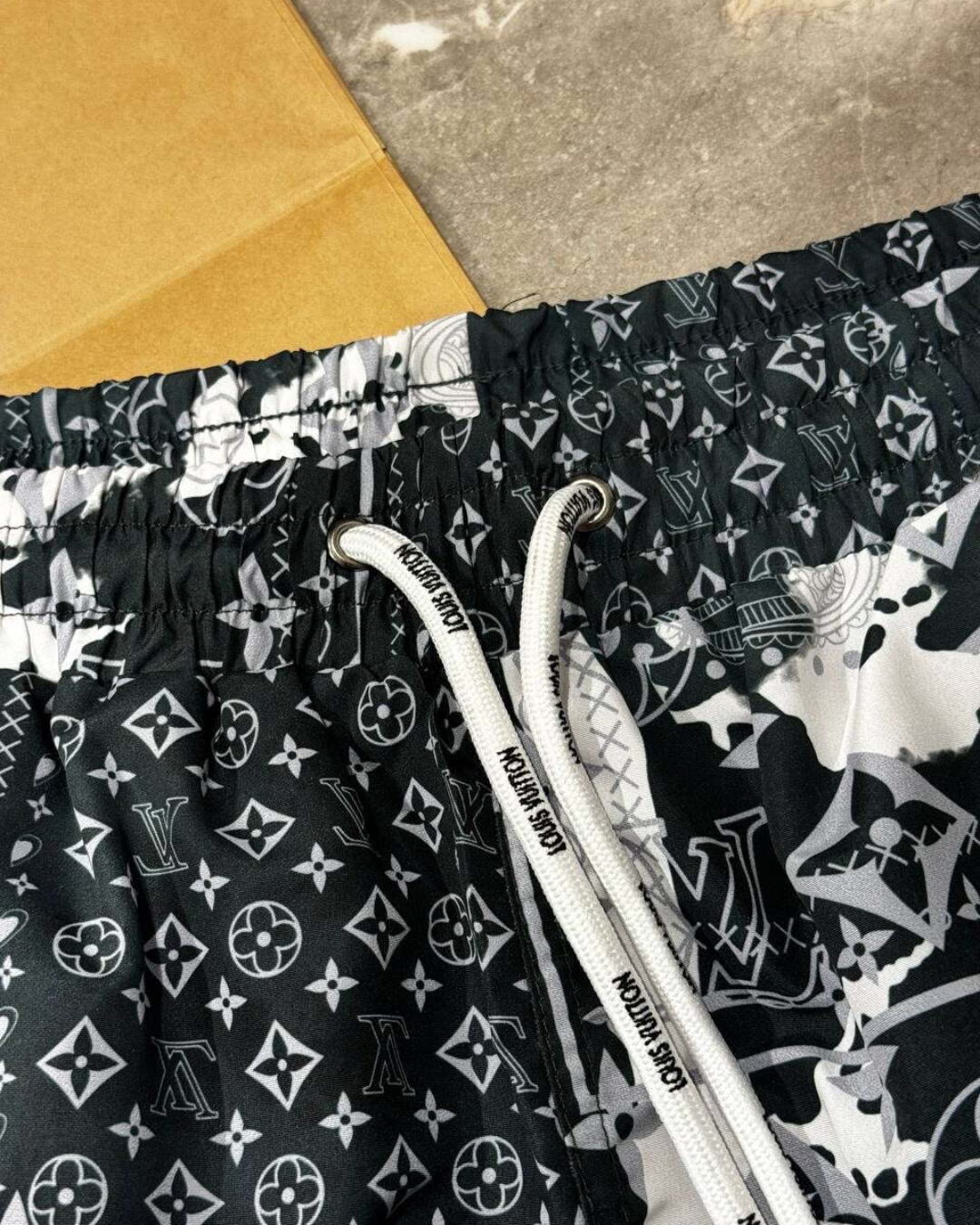 Шорты Louis Vuitton