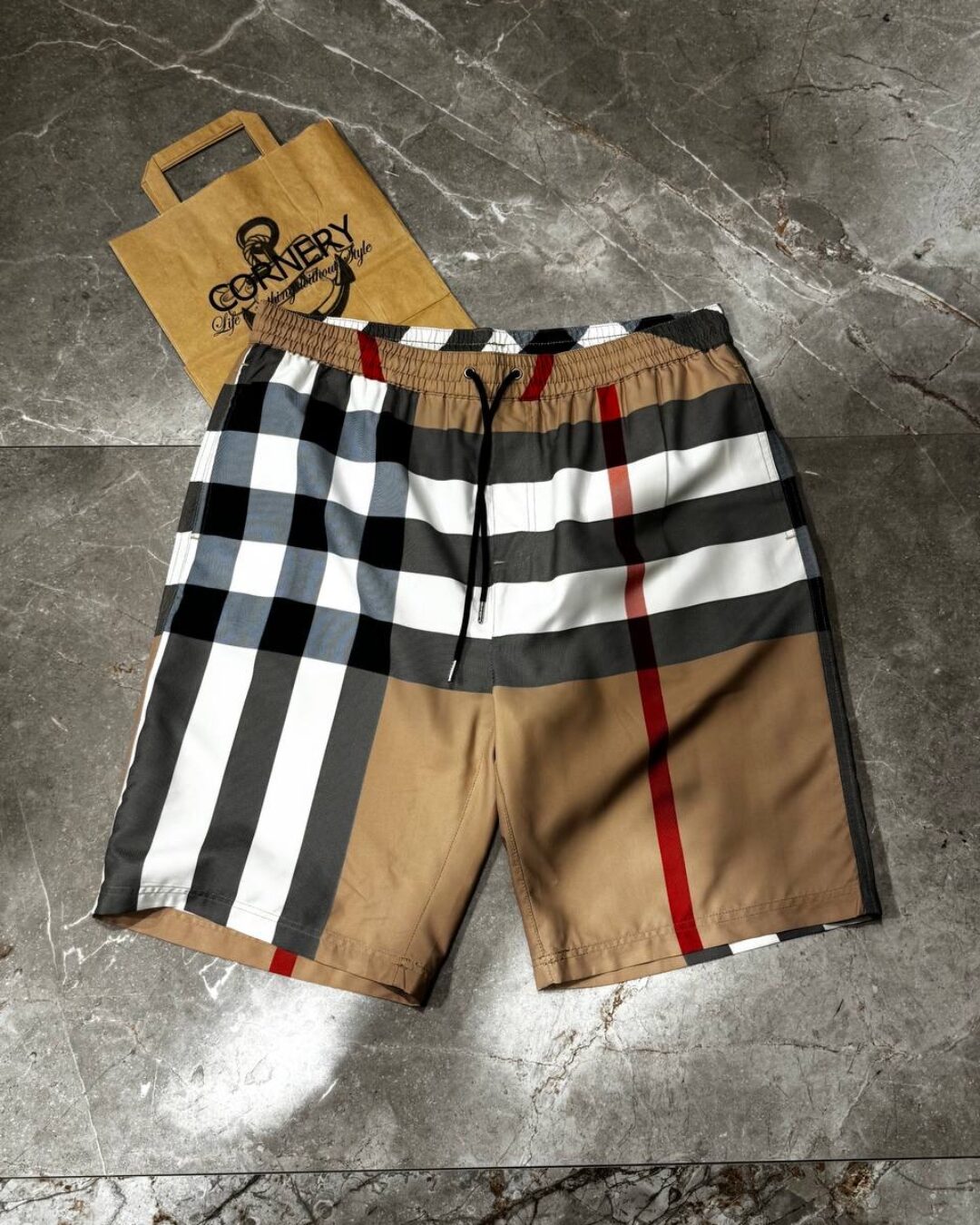 Шорты Burberry