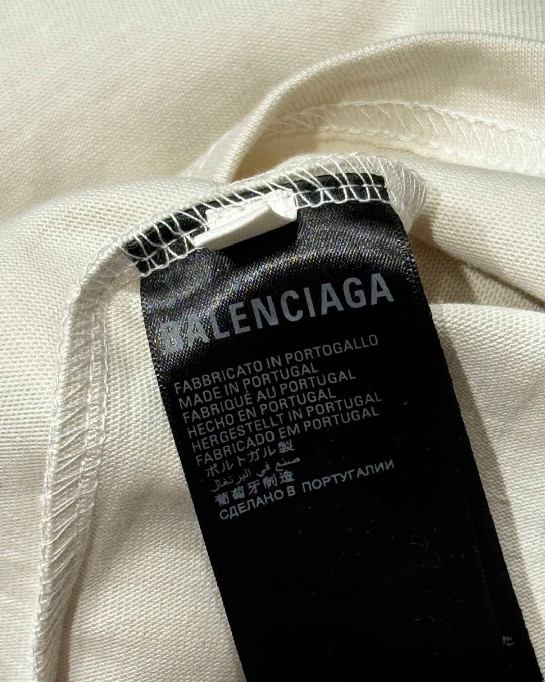 Футболка Balenciaga