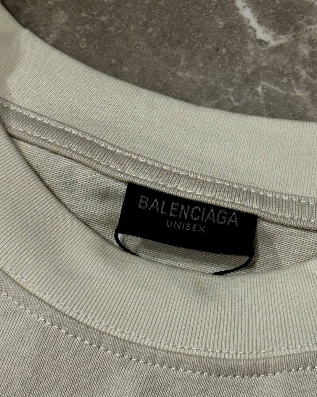 Футболка Balenciaga