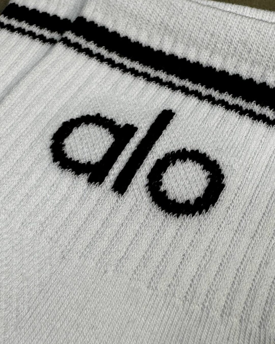 Носки Alo