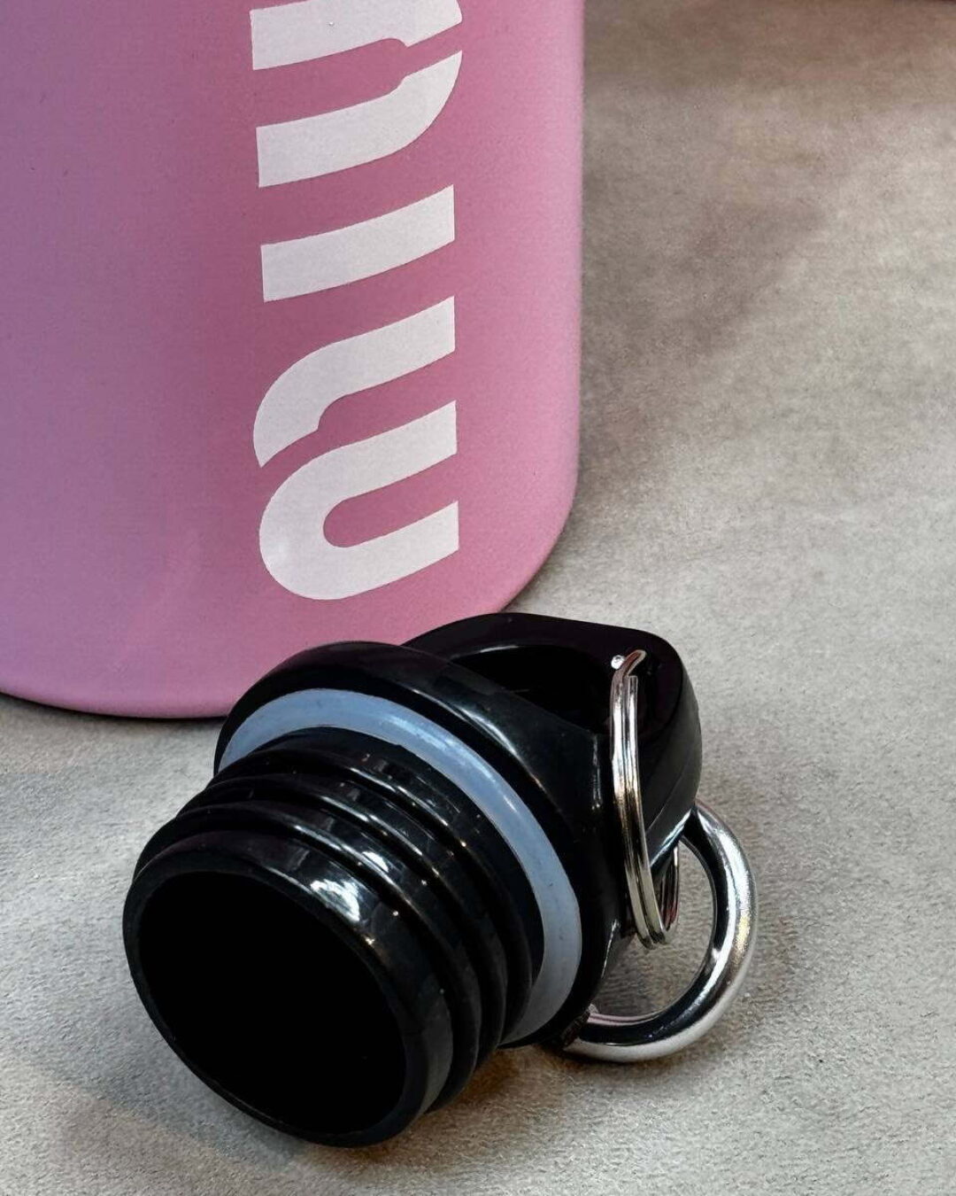 Термос Miu Miu