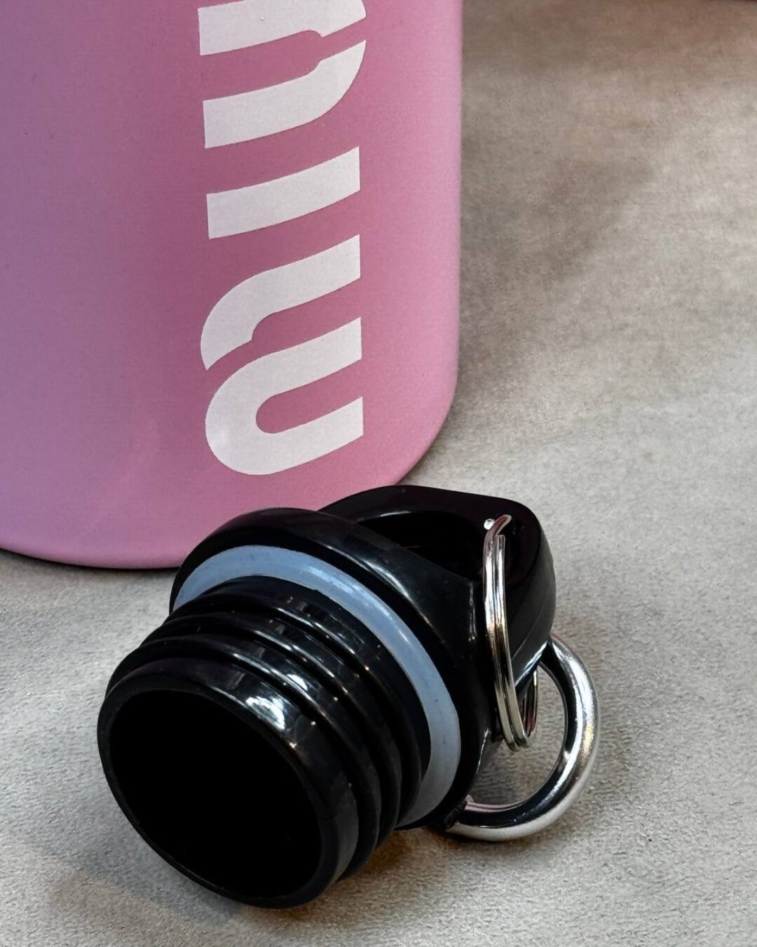 Термос Miu Miu