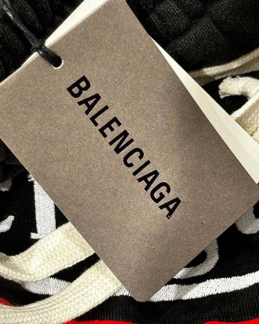 Шорты Balenciaga