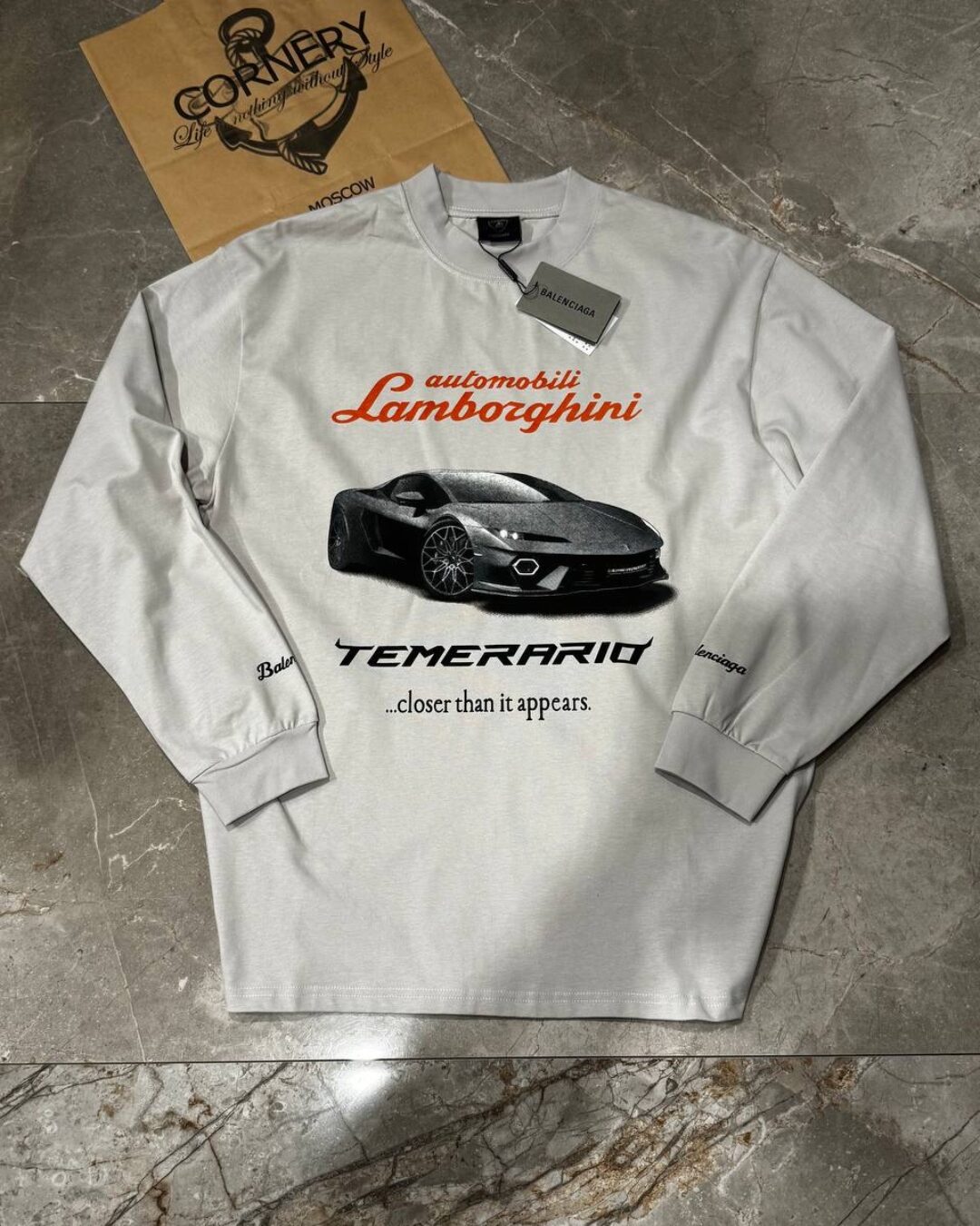 Кофта Balenciaga