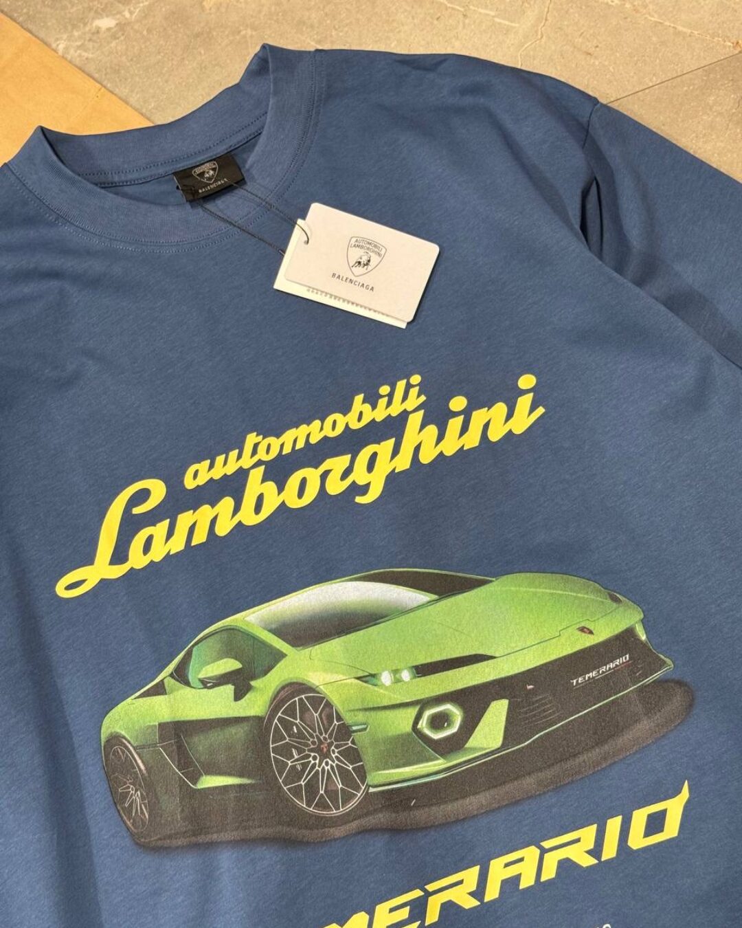 Футболка Balenciaga