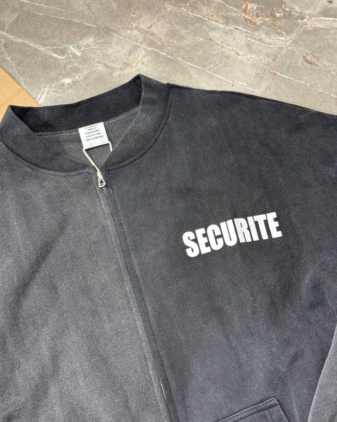 Бомбер Vetements