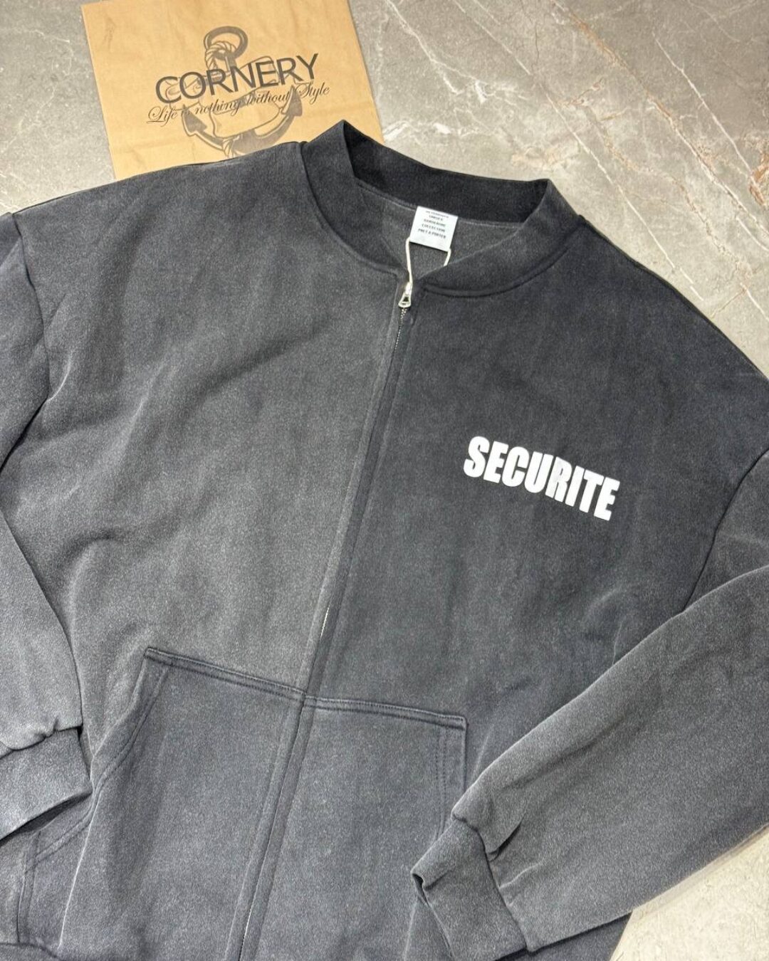 Бомбер Vetements