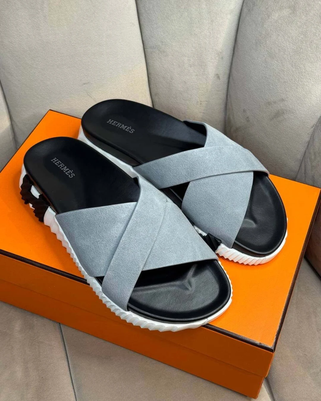 Тапки Hermes