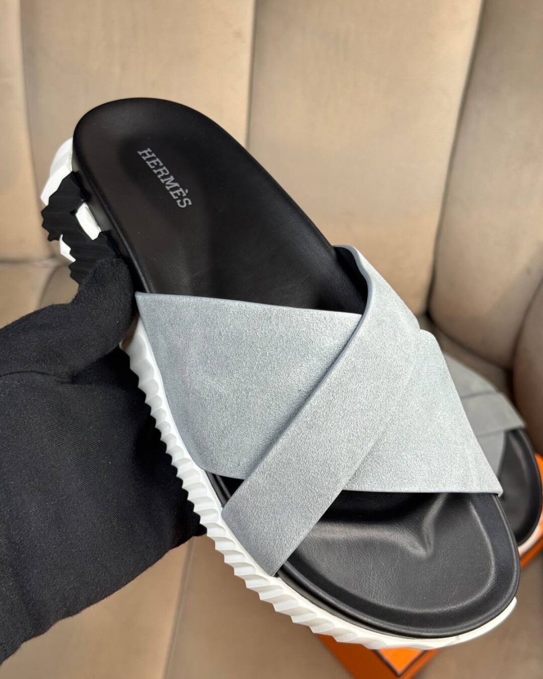 Тапки Hermes