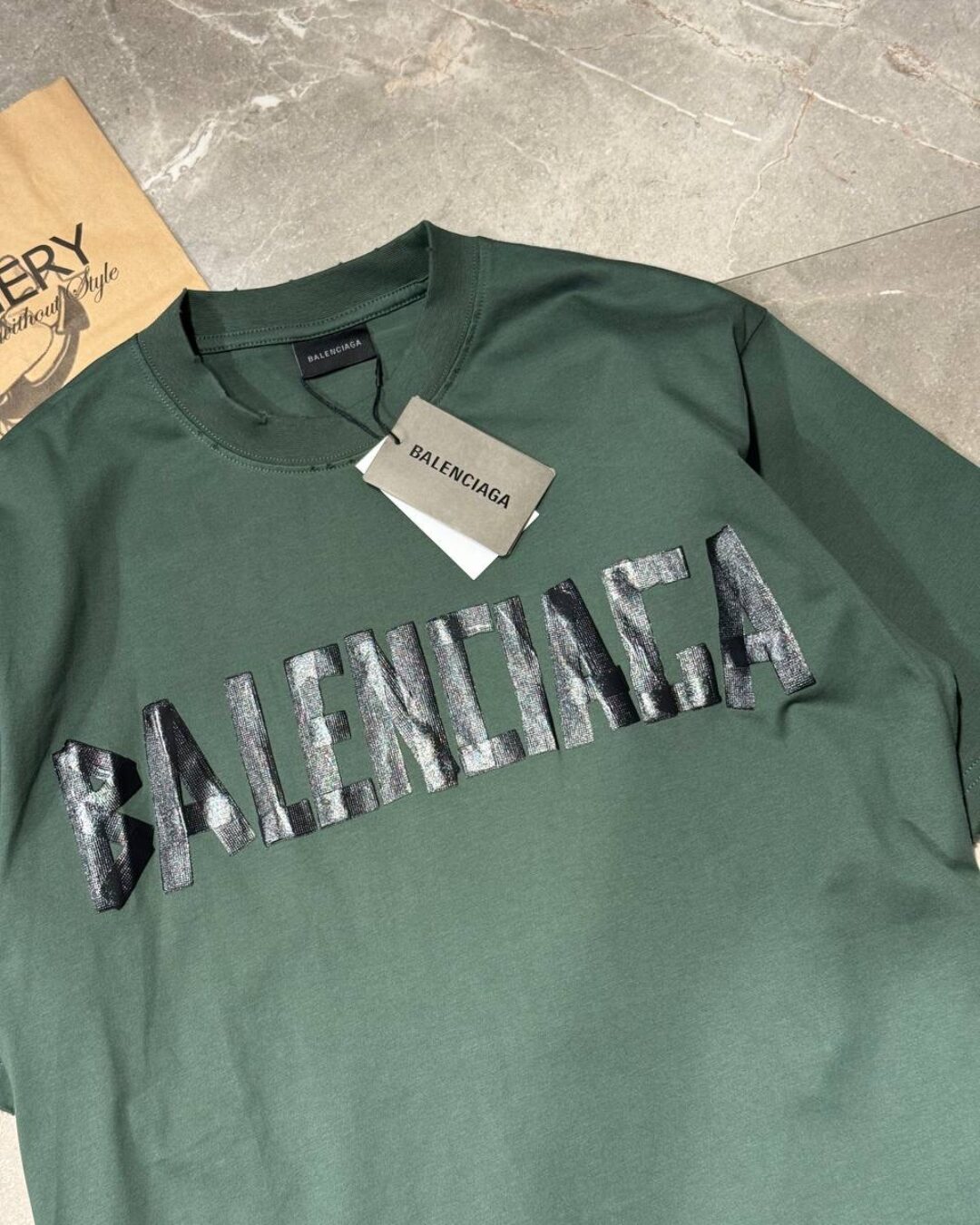 Футболка Balenciaga