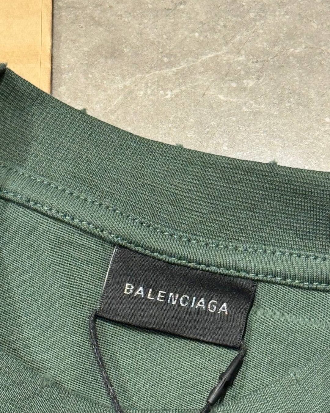 Футболка Balenciaga
