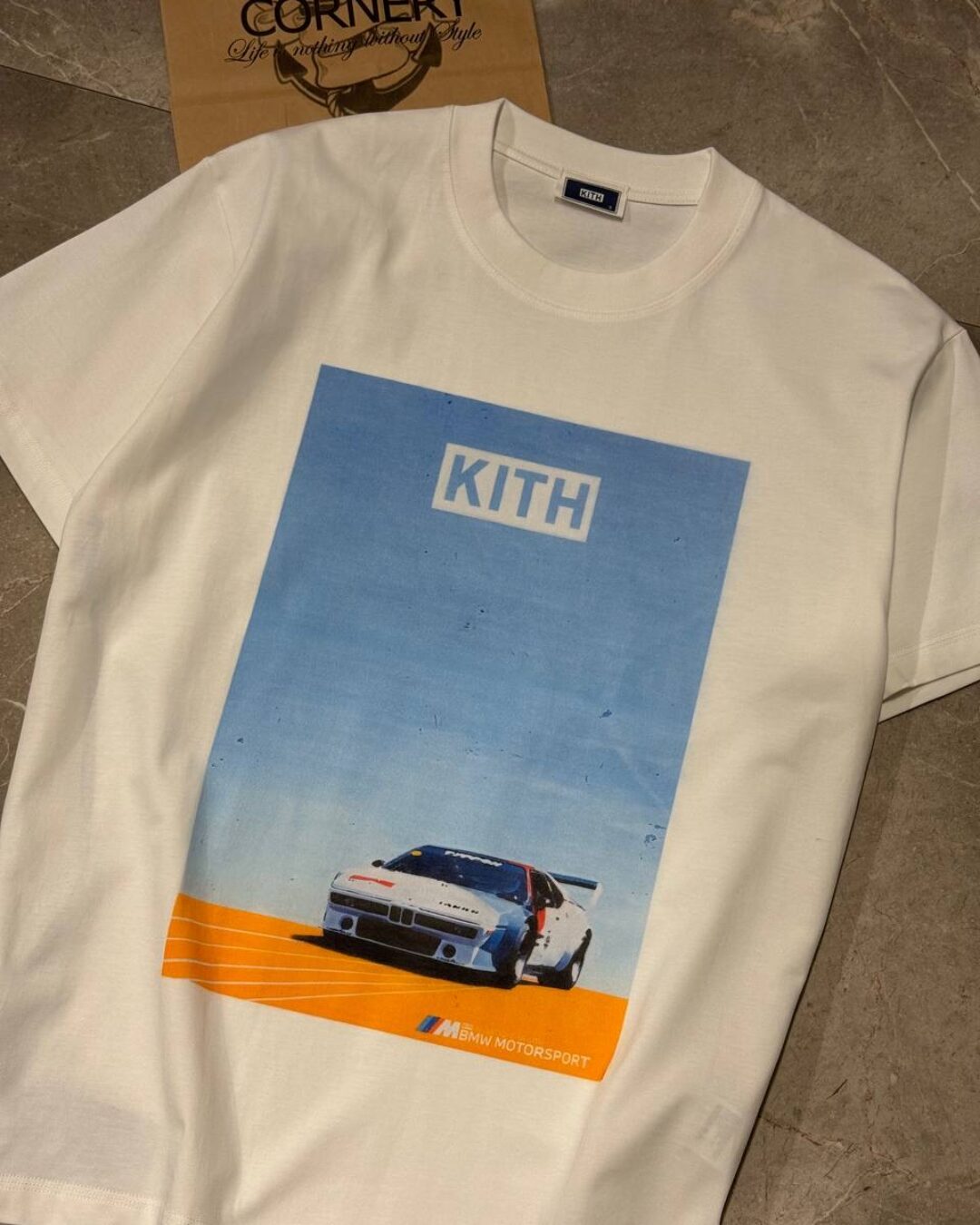 Футболка Kith