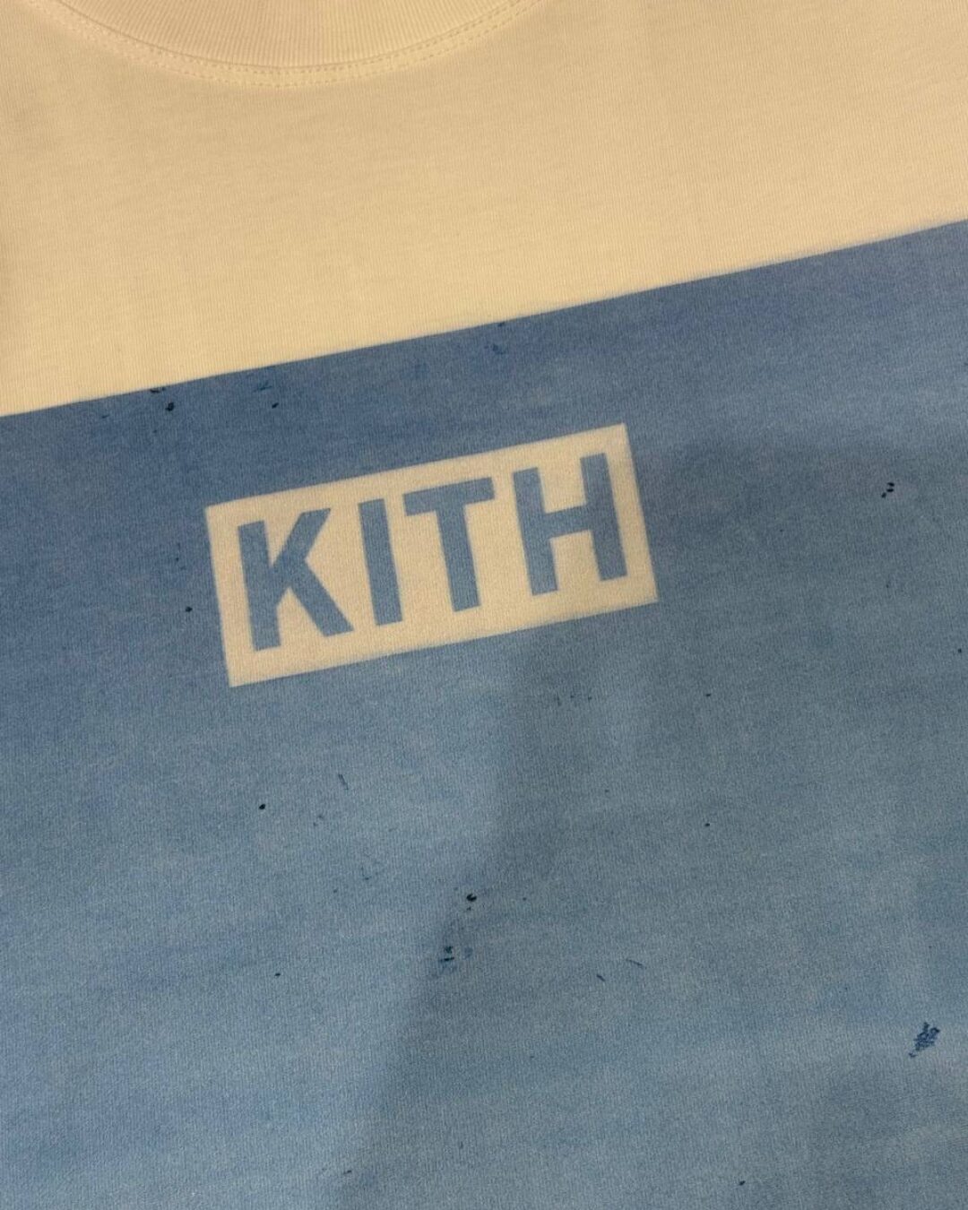 Футболка Kith