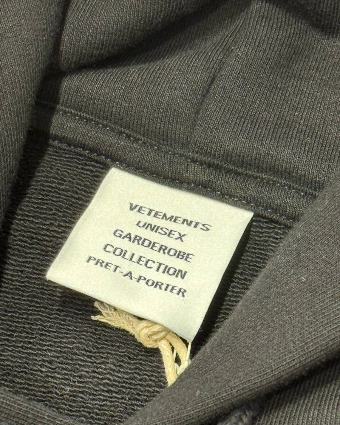 Худи Vetements