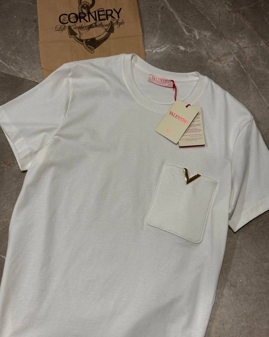 Футболка Valentino