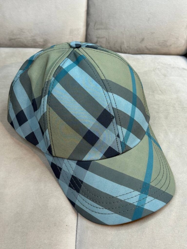 Кепка Burberry