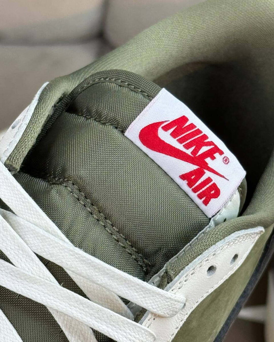 Кеды Travis Scott x Air Jordan 1 Retro Low OG SP Medium Olive